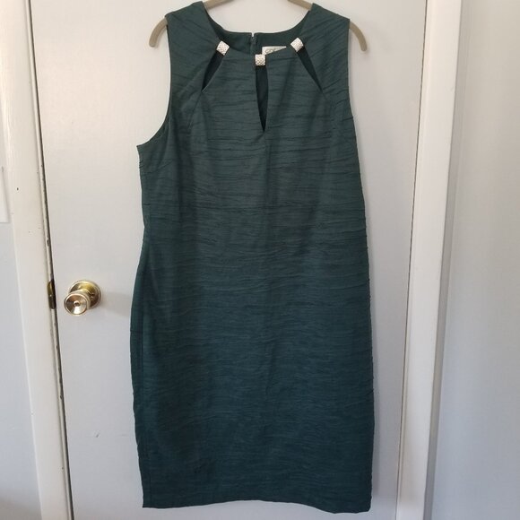 Eliza J Dresses & Skirts - Eliza J mini dress 16W